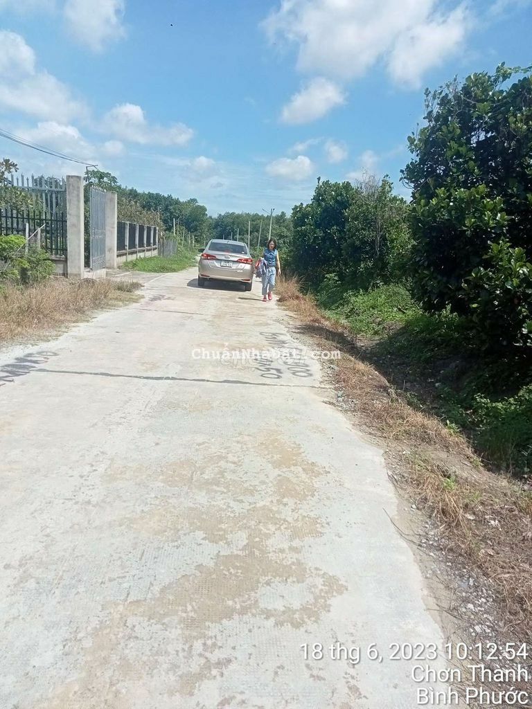 Lô đất 25x50 mặt tiền đường đẹp gần KCN gần KĐT chỉ 1,1ty sổ hồng riên