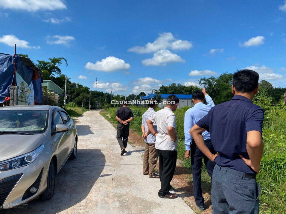 Bán gấp 3 nền liền kề đường liên phường Số 33, sát chợ minh long. Giá 650tr