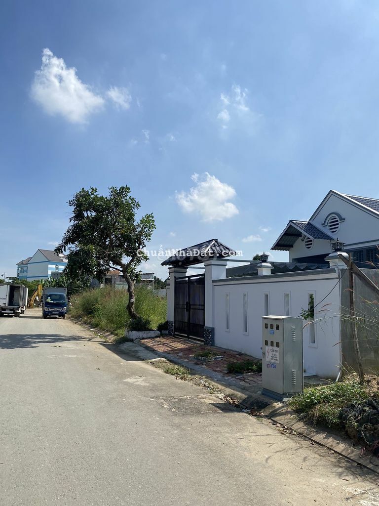 Đất thổ cư dt 500m2 ngay thị xã Chơn Thành sổ hồng riêng