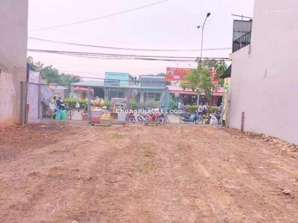 Tôi chính chủ bán lô đất 15mx50 ngay Thị Trấn Chơn Thành Tôi chính chủ bán lô đất 15mx50 ngay Thị Trấn Chơn Thành