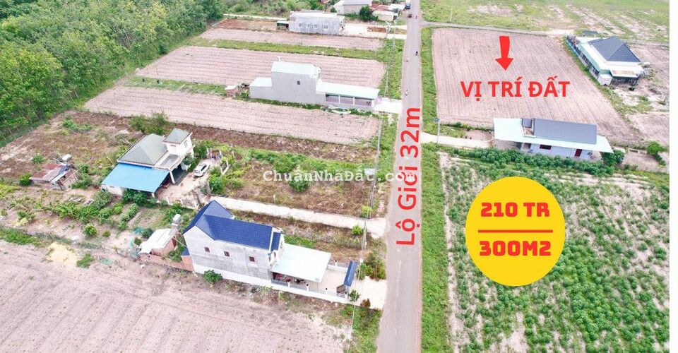 Tôi chính chủ bán lô đất 15mx50 ngay Thị Trấn Chơn Thành Tôi chính chủ bán lô đất 15mx50 ngay Thị Trấn Chơn Thành