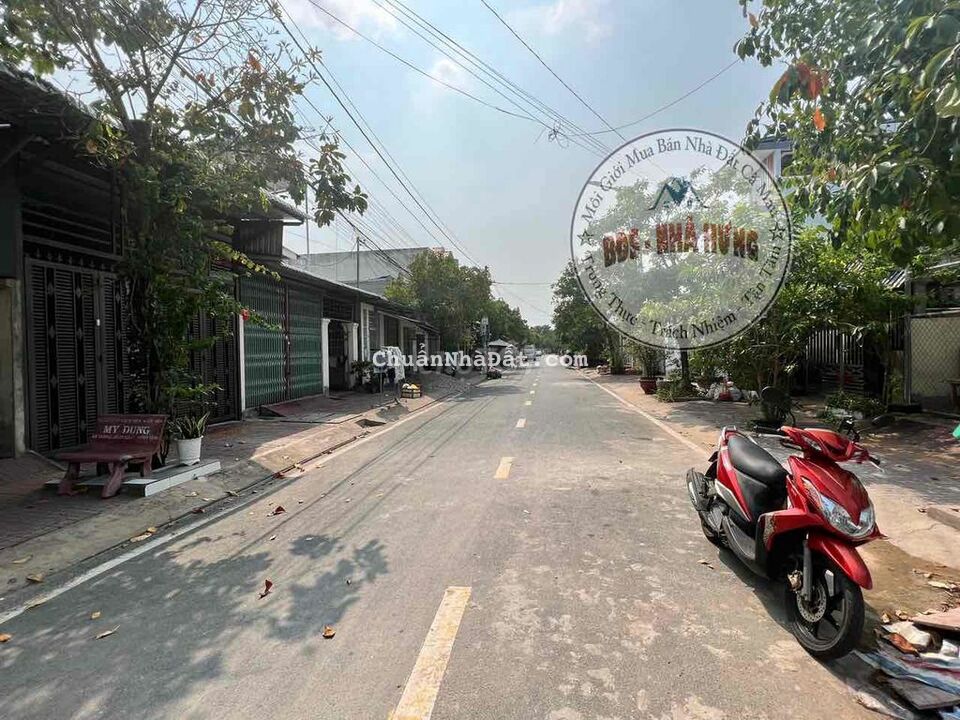 NỀN MẶT TIỀN ĐƯỜNG NGUYỄN MAI CÁCH CHỢ PHƯỜNG 8 ~ 150m NỀN MẶT TIỀN ĐƯỜNG NGUYỄN MAI CÁCH CHỢ PHƯỜNG 8 ~ 150m