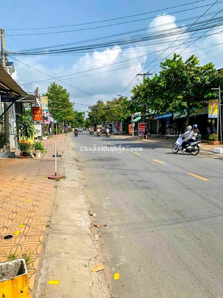 NỀN MẶT TIỀN ĐƯỜNG TRẦN CHIÊN - TẶNG NHÀ CẤP 4. GẦN ĐH TÂY ĐÔ NỀN MẶT TIỀN ĐƯỜNG TRẦN CHIÊN - TẶNG NHÀ CẤP 4. GẦN ĐH TÂY ĐÔ