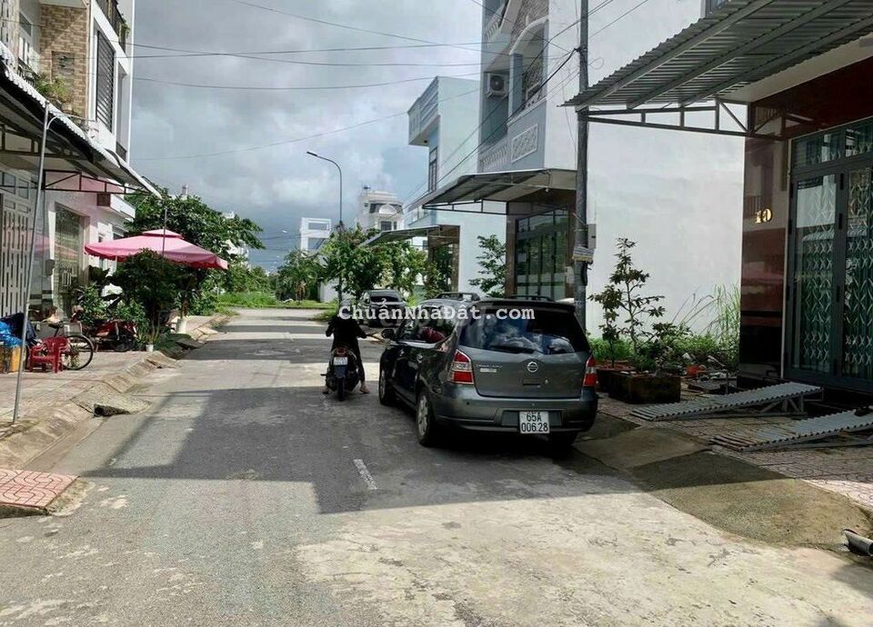 Nền đẹp đường 8A KDC VHTĐ, Phường Hưng Thạnh, Q Cái Răng, TP Cần Thơ