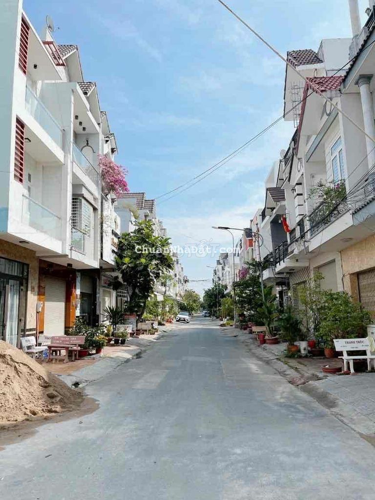 Đất thổ cư 55B2 khu Hưng Phú 1 Cần Thơ. Đông Nam Đất thổ cư 55B2 khu Hưng Phú 1 Cần Thơ. Đông Nam