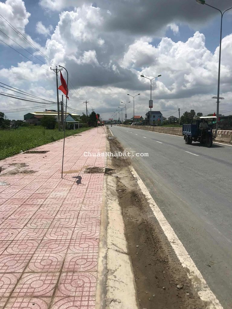 bán đất full thổ cư mặt tiền 830 cảng tân tập