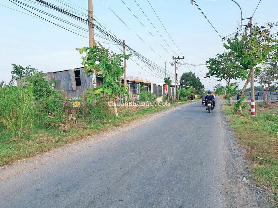 MẶT TIỀN ĐƯỜNG CHÍNH 4.5 TỶ NGAY CẦU CẦN GIUỘC MỚI MẶT TIỀN ĐƯỜNG CHÍNH 4.5 TỶ NGAY CẦU CẦN GIUỘC MỚI