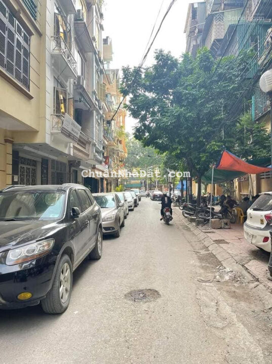 Bán đất Trung Kính - DT 94m - ngõ thông ô tô tránh - xây tòa vp đỉnh - giá 10.5 tỷ