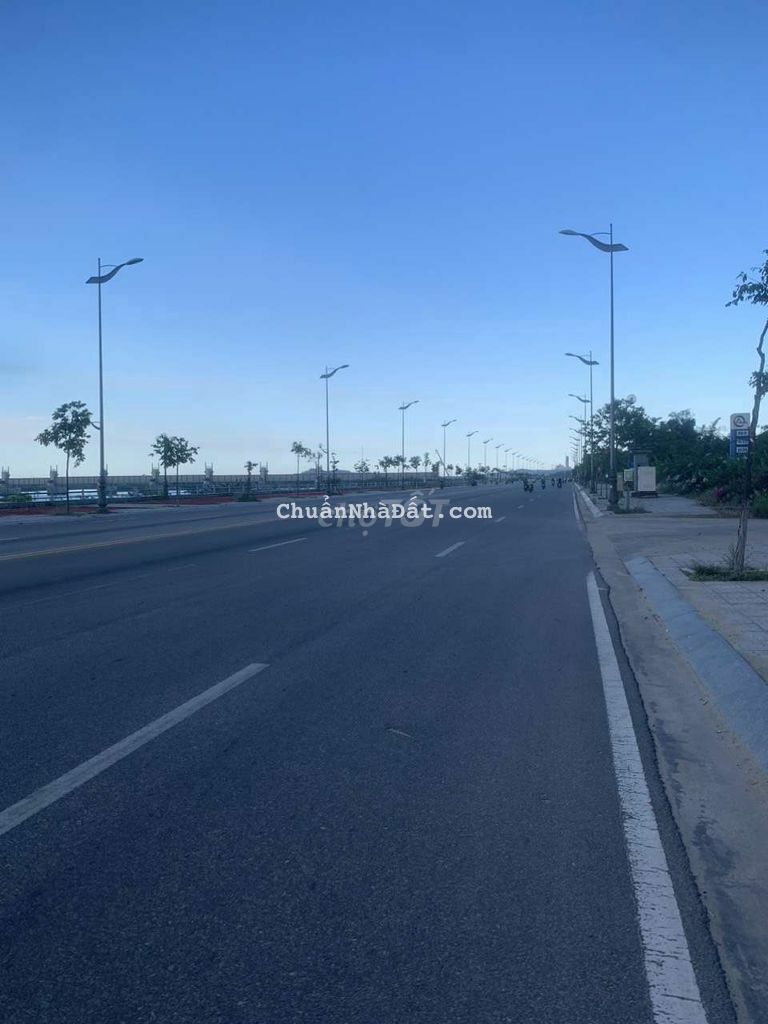 Chính chủ cần ra gấp lô liêm lạc 12 giá 1ty9xx