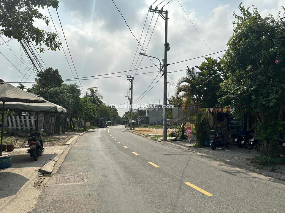 SỤP HẦM ĐẤT MẶT TIỀN ĐƯỜNG 7.5m - Hoà thọ Đông.