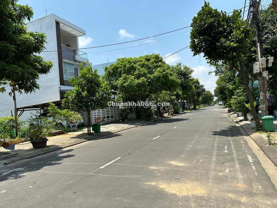 SỤP HẦM ĐẤT MẶT TIỀN ĐƯỜNG 7.5m - Hoà thọ Đông.