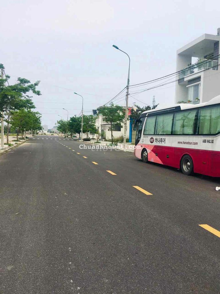 Bán lô đất đường 10,5m Lê Sỹ sát cạnh góc đường 29/3 vị trí đẹp rẻ