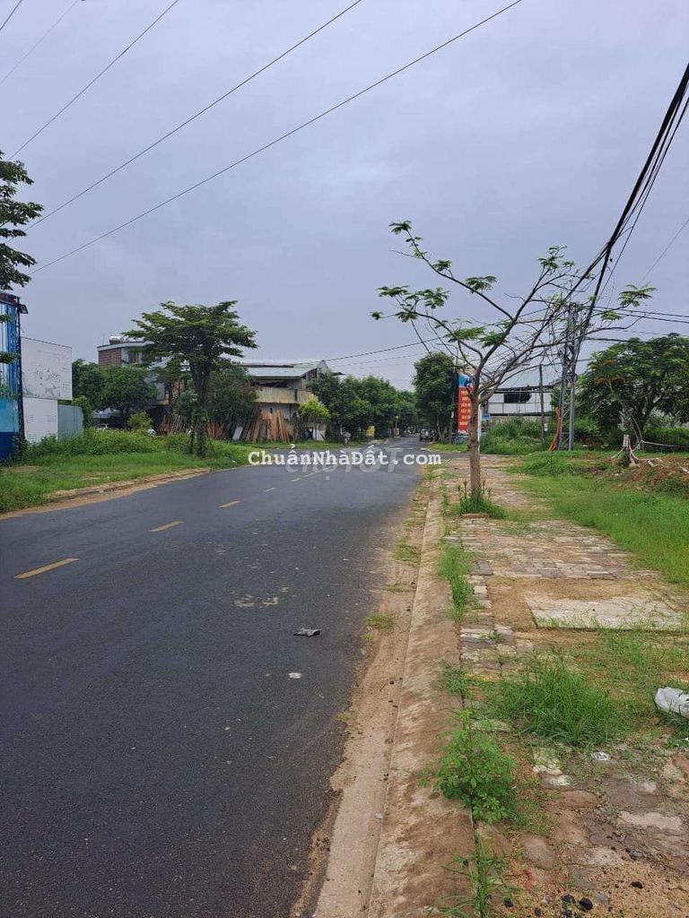 Đất mặt tiền Mẹ Thứ Hà Duy Phiên