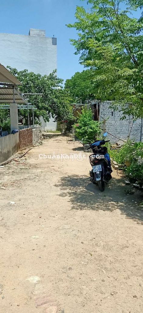 Đất kiệt 7m tôn đản nối dài