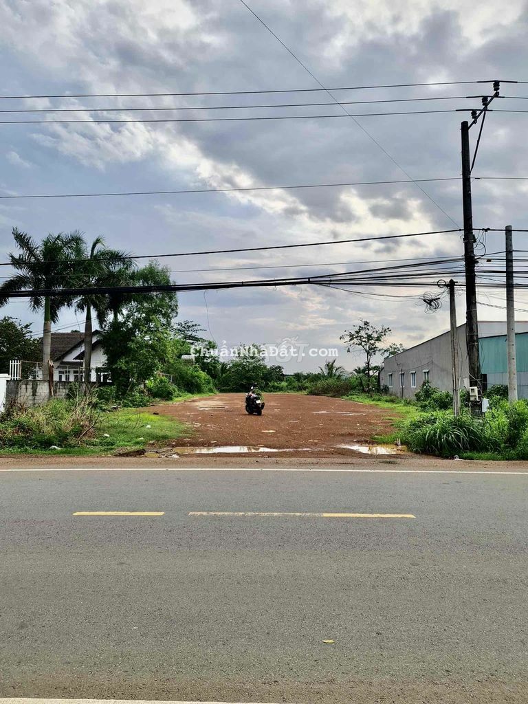 BÁN ĐẤT MẶT TIỀN TL765, 1754m2 (28x70m), 300 thổ, Xuân Tây, Cẩm Mỹ, ĐN