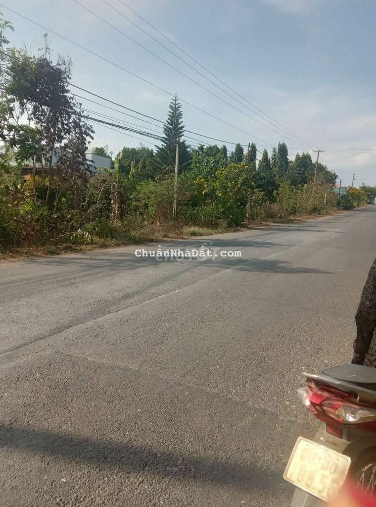 MẶT TIỀN 765 LÂM SAN CẨM MỸ.CHUR NGỘP GỈAM 1 TỈ CHO KHÁCH MUA NHANH