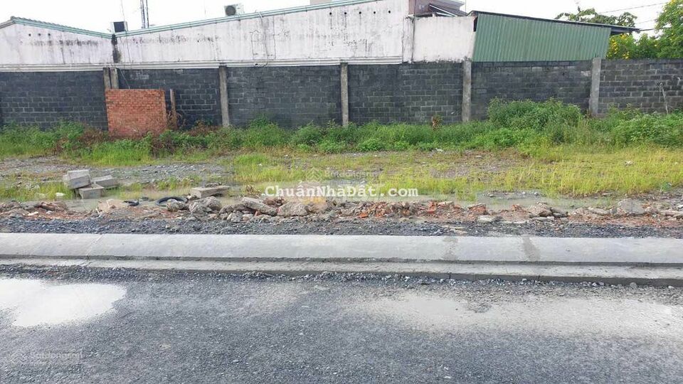 Bán gấp 101m2 thổ xẹt QL22, Tân Thông Hội ngay Co.opmart giá 850 Bán gấp 101m2 thổ xẹt QL22, Tân Thông Hội ngay Co.opmart giá 850