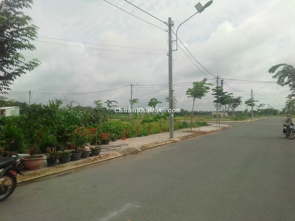 5x20=102m2, thổ cư Tỉnh Lộ 7, Kinh doanh đẹp, sổ riêng, 750 triệu