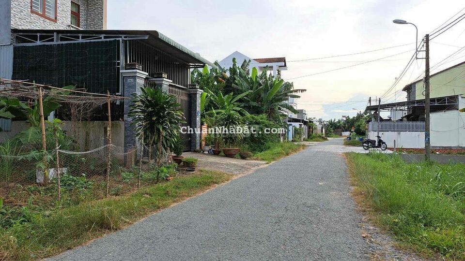 124m2 đất thổ cư mặt tiền mai thị buội,tặng GPXD