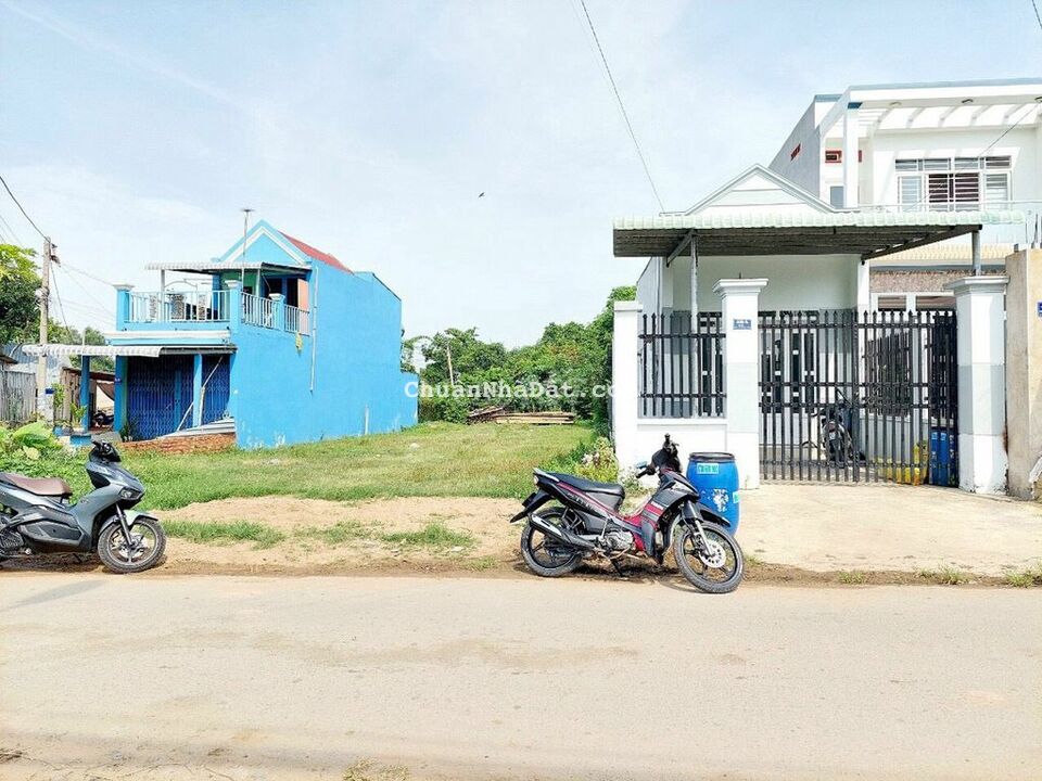 171m2 thổ cư Tân Phú Trung Củ CHi 1.7 tỷ,sổ sẵn