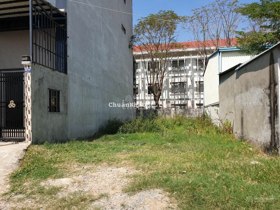 Đất thổ cư DT: 176m2 gần trường THCS Tân Phú Trung