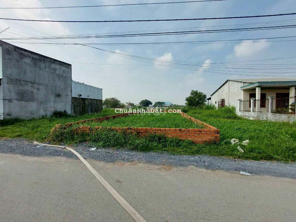 Bán đất SHR 220m2 Giá 530tr MT Trương Thị Kiện Ngay trường TH Thái Mỹ