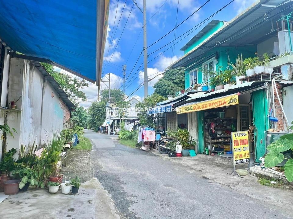 Bán đất SHR 85m2 Giá 560tr MT Trần Văn Chẩm ngay trường Tân Thông Hội