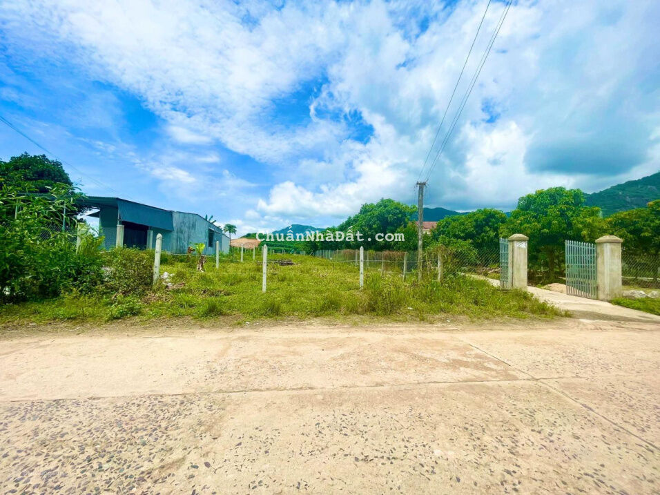 Bán đất Suối Tiên Diên Khánh - vị trí đẹp, đất thổ cư, 1200m giá bán 1,2 tỷ Bán đất Suối Tiên Diên Khánh - vị trí đẹp, đất thổ cư, 1200m giá bán 1,2 tỷ