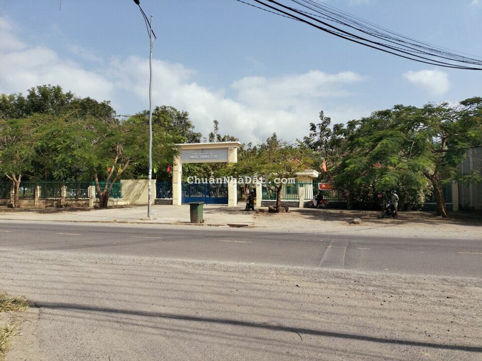 💥Bán đất tặng (nhà cấp 4) đường Văn Miếu- TT Diên Khánh 💸 1tỷ 9