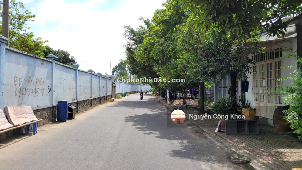 Nguồn ngộp cần bán gấp đất sổ riêng, 100m2, mặt tiền đường Nguyễn Đình Chiểu P. Đông Hòa, Dĩ An Nguồn ngộp cần bán gấp đất sổ riêng, 100m2, mặt tiền đường Nguyễn Đình Chiểu P. Đông Hòa, Dĩ An