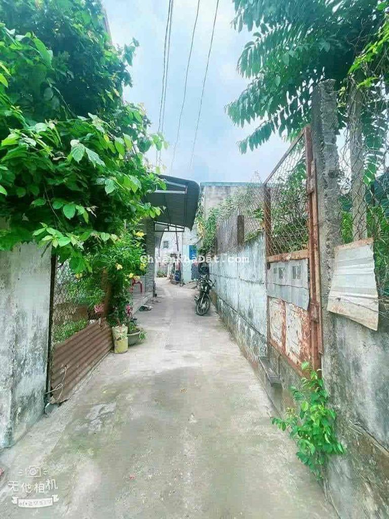 Đất sổ riêng giá rẻ vị trí trung tâm phường đông hoà sát quốc lộ 1k