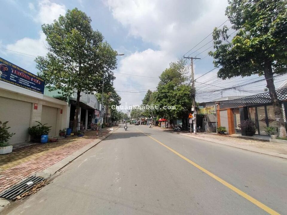 Đất mặt tiền kinh doanh đường Trần Quang Khải, gần chợ Dĩ An 1 và BigC