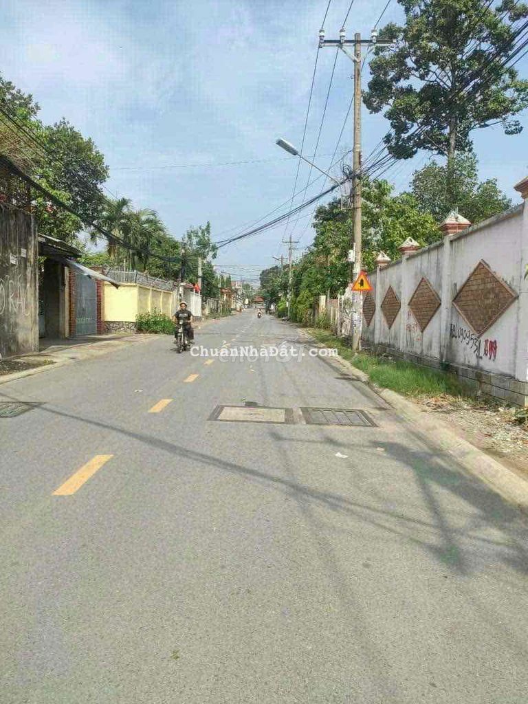 Bán lô đất mt đường lồ ô nhựa bìnb an dĩ an BD