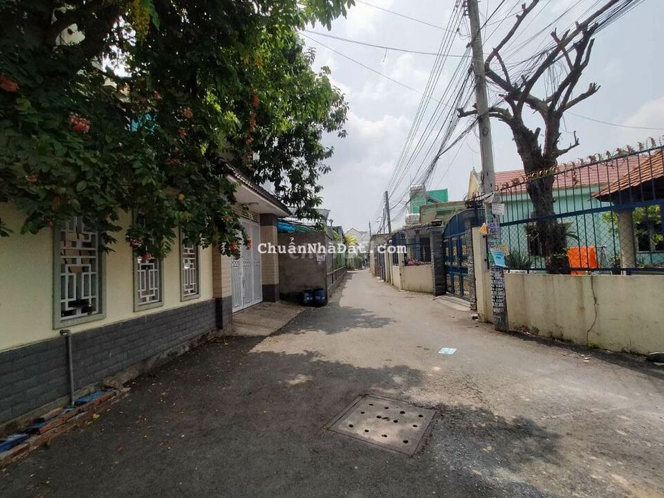 Đất 57m Rẻ gần BigC Go và làng đại học quốc gia Tphcm Đất 57m Rẻ gần BigC Go và làng đại học quốc gia Tphcm