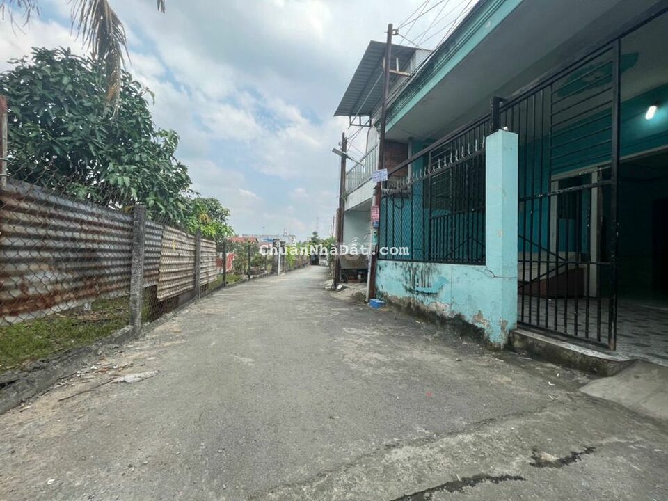 Bán Gấp Lô Đất Đường D9 Khu Lê Phong Tân Bình