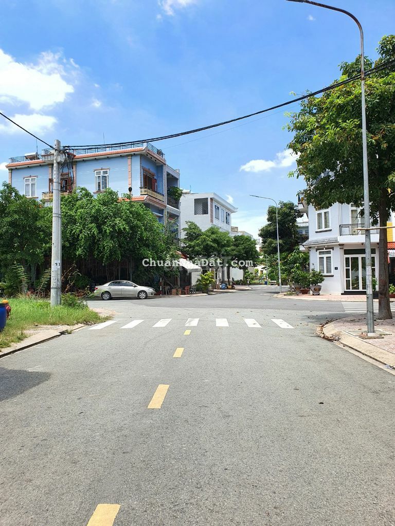 Đất Đẹp 2.5ty 68m kdc Phú Mỹ Hiệp ngay trung tâm ngã tư, công viên chợ