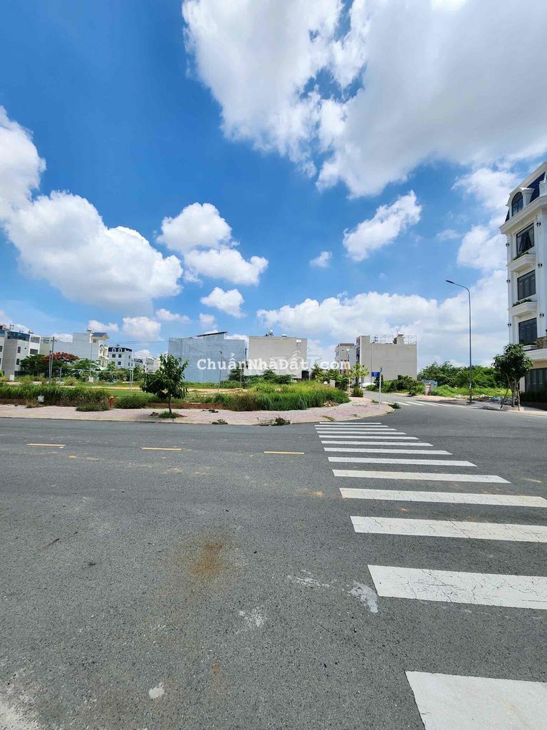 Bán Gấp Lô Góc Rẻ Nhất Dụ Án Phú Hồng Thịnh 10