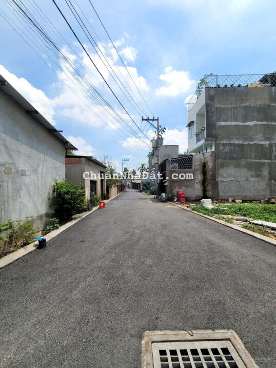 Bán 5 lô đất giá rẻ đường nhựa 6m giá từ 1tỷ350 đến 1tỷ750, P. Tân Bình, Dĩ An