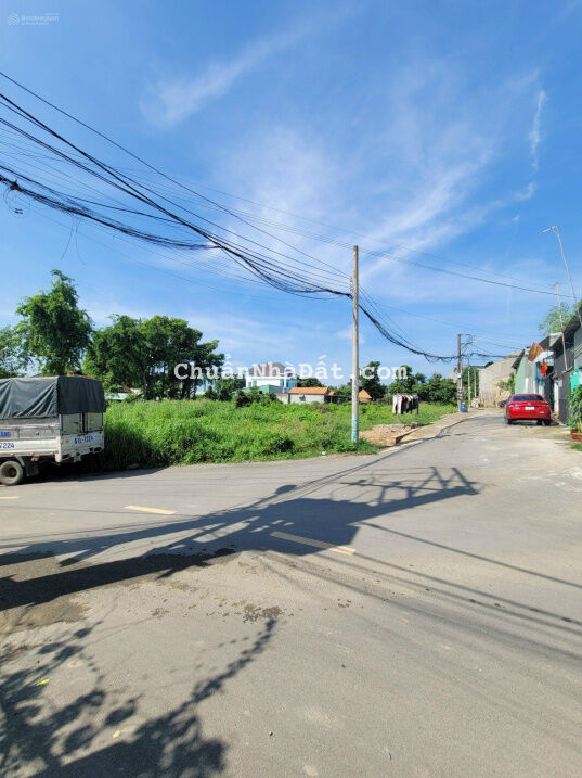 Bán 2 lô đất giá chỉ 1tỷ740/lô gần đường Nguyễn Thị Tươi P. Tân Bình Dĩ An Bán 2 lô đất giá chỉ 1tỷ740/lô gần đường Nguyễn Thị Tươi P. Tân Bình Dĩ An