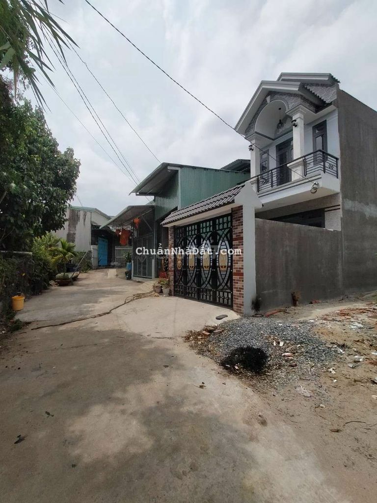 Đất gần chợ Tân Bình, cách đường Cây Da 100m, gần ngã tư Chiêu Liêu Đất gần chợ Tân Bình, cách đường Cây Da 100m, gần ngã tư Chiêu Liêu