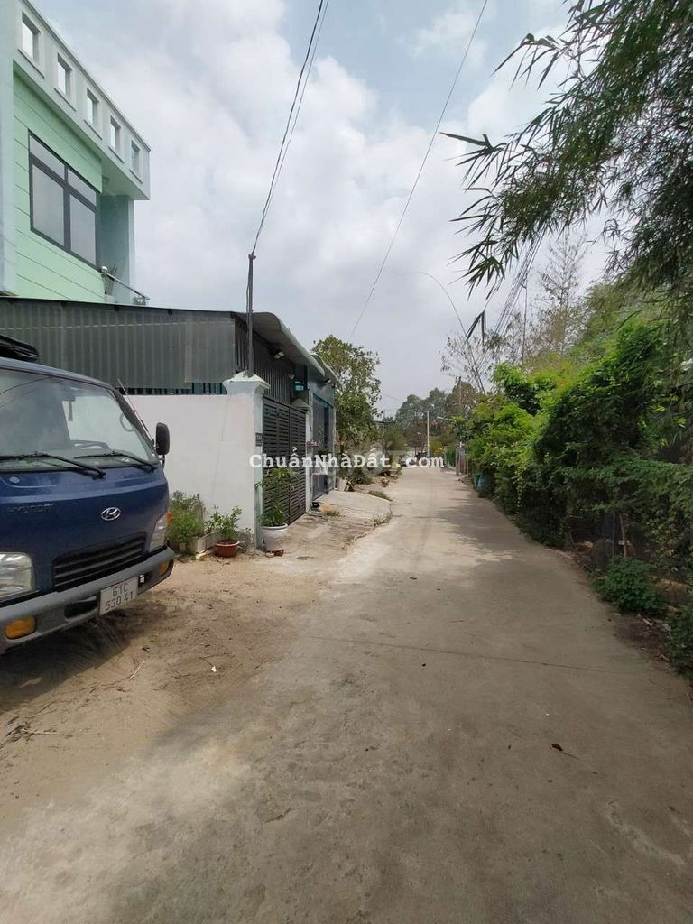 Đất gần chợ Tân Bình, cách đường Cây Da 100m, gần ngã tư Chiêu Liêu Đất gần chợ Tân Bình, cách đường Cây Da 100m, gần ngã tư Chiêu Liêu