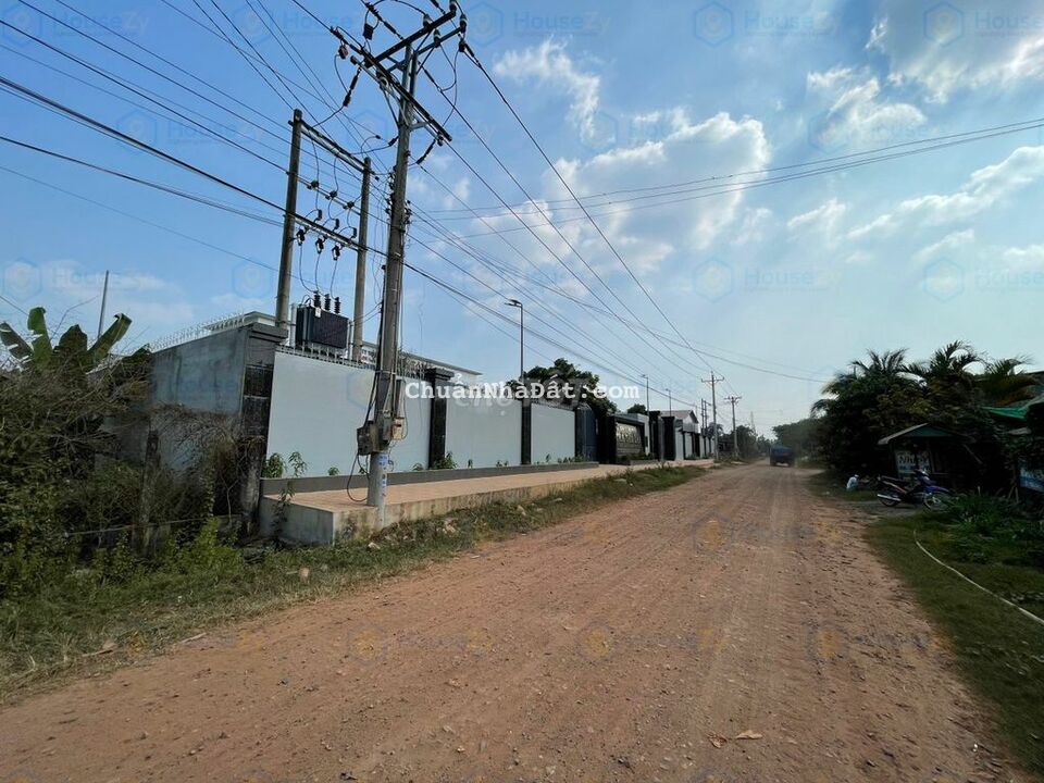 ĐẤT THUỘC HẺM 20M TO BỰ, CÁCH DT784 CHỈ HƠN 100M