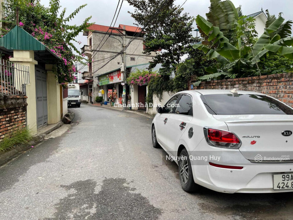 Bán lô đất 148m2 mặt chính xóm 2 Đông Dư, Gia Lâm, đường ô tô tránh, khổ đất đẹp Bán lô đất 148m2 mặt chính xóm 2 Đông Dư, Gia Lâm, đường ô tô tránh, khổ đất đẹp