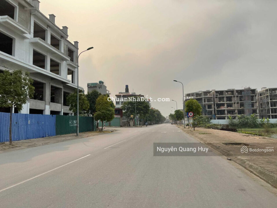 Cần bán gấp lô đất 30m2 hai mặt thoáng trước sau, tại khu TĐC Trâu Quỳ, Gia Lâm