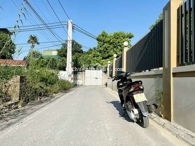 Giảm giá đáo hạn ngân hàng bán nhanh 48,3m2 đất tại thôn Chu Xá, Kiêu Kỵ - Đường ô tô thông