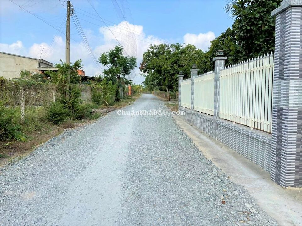 1 công đất-Nhà Vườn-Gần Cao tốc Mộc Bài-1,6tr/m2