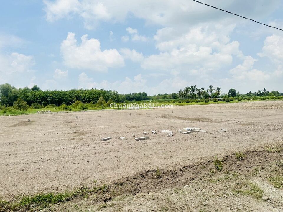 Đất đẹp Giá rẻ Hiếm Gặp 6x20 Sổ Hồng Riêng. Giá 360 triệu Đất đẹp Giá rẻ Hiếm Gặp 6x20 Sổ Hồng Riêng. Giá 360 triệu