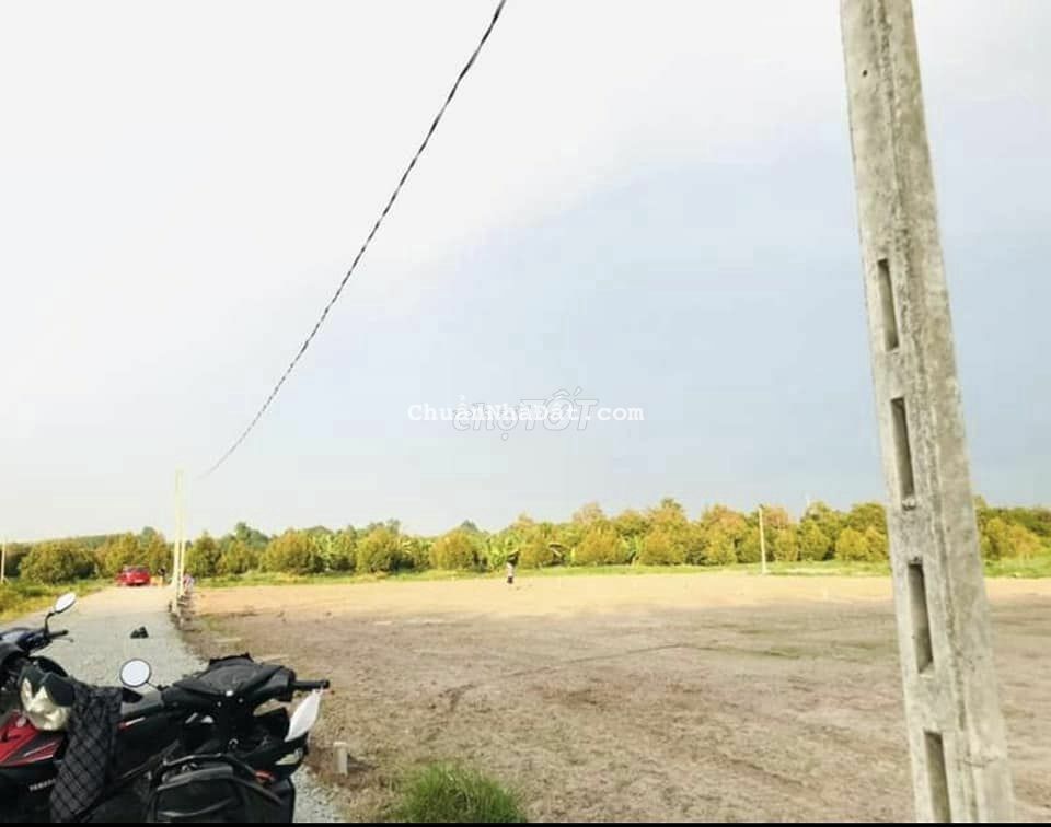 Lựa chọn đúng quan trọng hơn nổ lực. 6x24 Full thổ, Sổ hồng. 360tr Lựa chọn đúng quan trọng hơn nổ lực. 6x24 Full thổ, Sổ hồng. 360tr