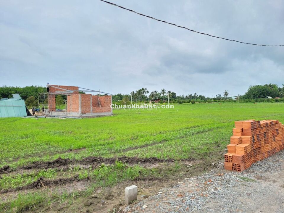 6x24 full thổ cư. Xe hơi tận đất. Dân cư hiện hữu. Kế bên KCN. 360tr