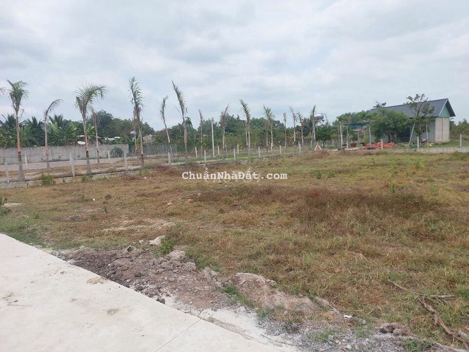 Sát Nhựa Nông Trường-5*30-KCN Phước Đông 2km-Đầu tư xây trọ-Chỉ 660tr